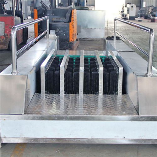 中重智能一批洗靴機發(fā)往湖北咸寧